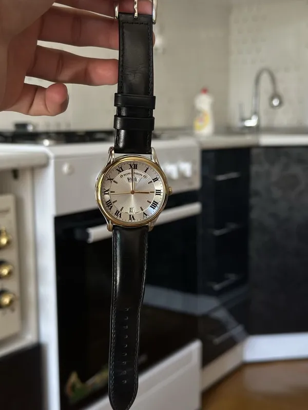 часы Romanson original