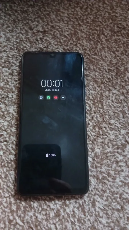 Samsung Galaxy A32 4/128GB, состояние хорошее, коробка есть 2