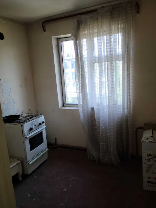 Продаётся 1-ком. квартира в г. Фергана, калиненский массив. 4
