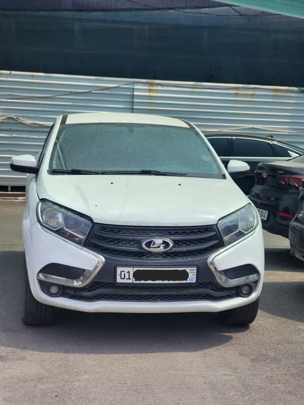 Lada X ray 2020 yil