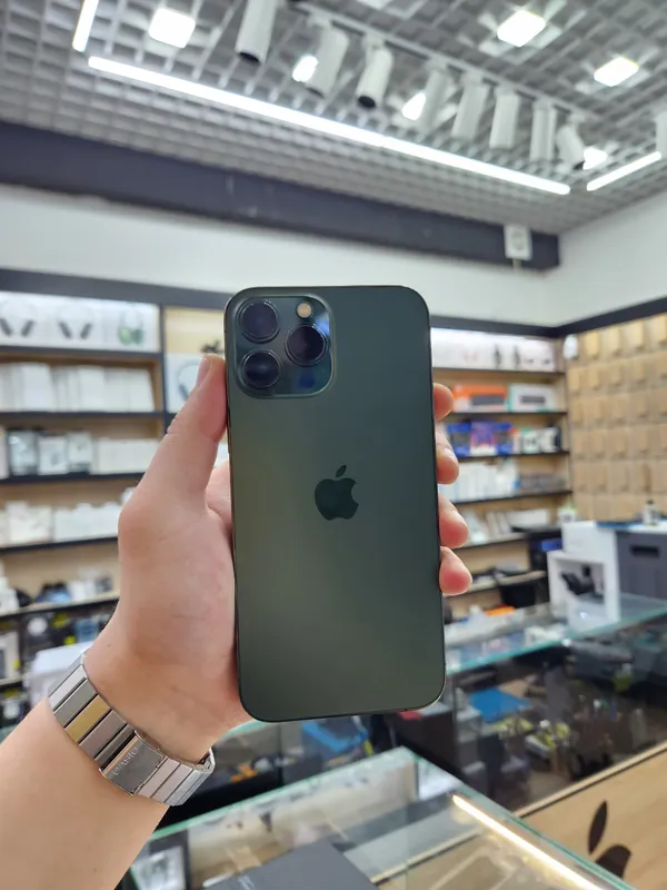 iPhone 13 Pro Max iPhone 13 Pro Max