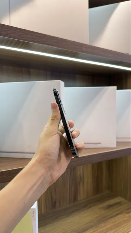 iphone 12 pro naxtka 4