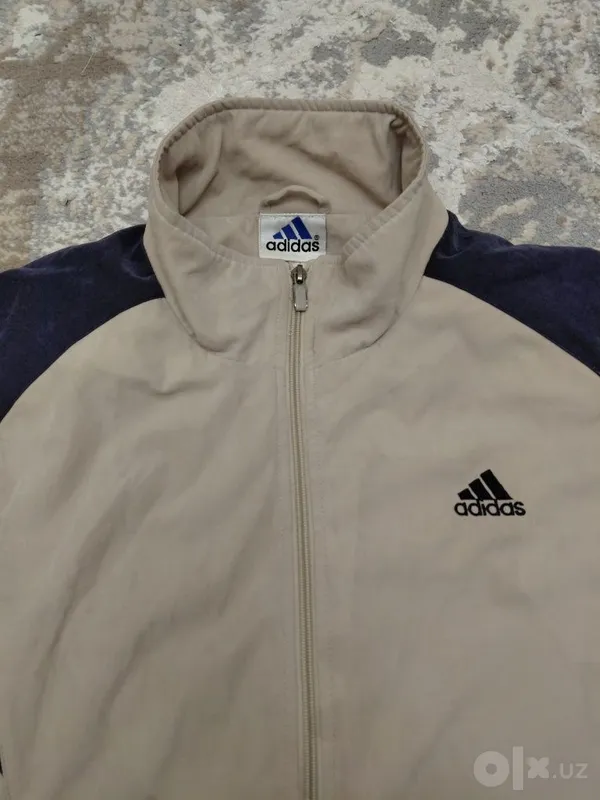 Оригинальная ветровка Adidas 5 Оригинальная ветровка Adidas 5