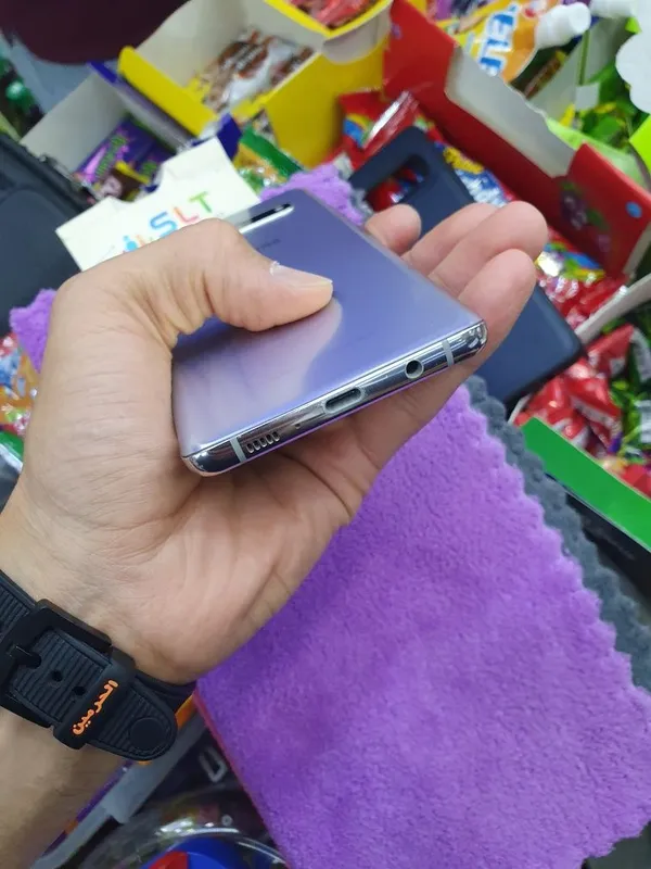 Galaxy S10 5G 256Gb новый — фото 6