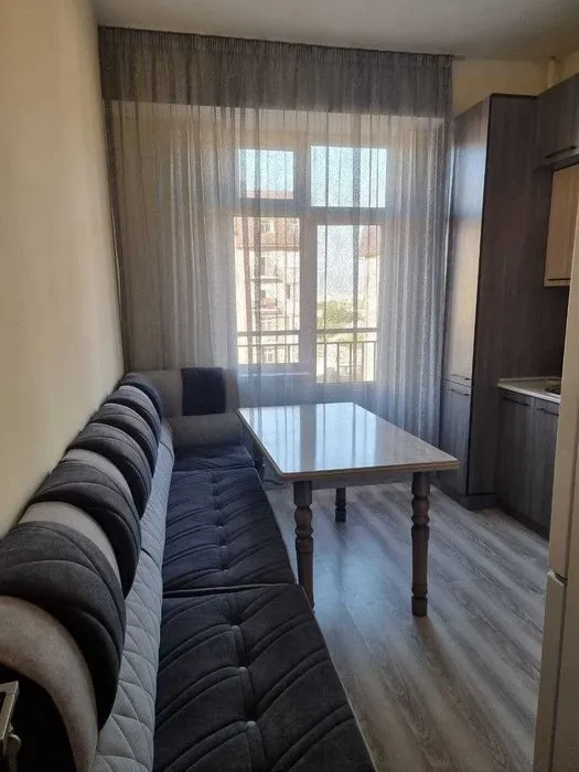3 xonali kvartira, 100 m², 3/8 qavat (birlamchi uy-joy) 4 3 xonali kvartira, 100 m², 3/8 qavat (birlamchi uy-joy) 4