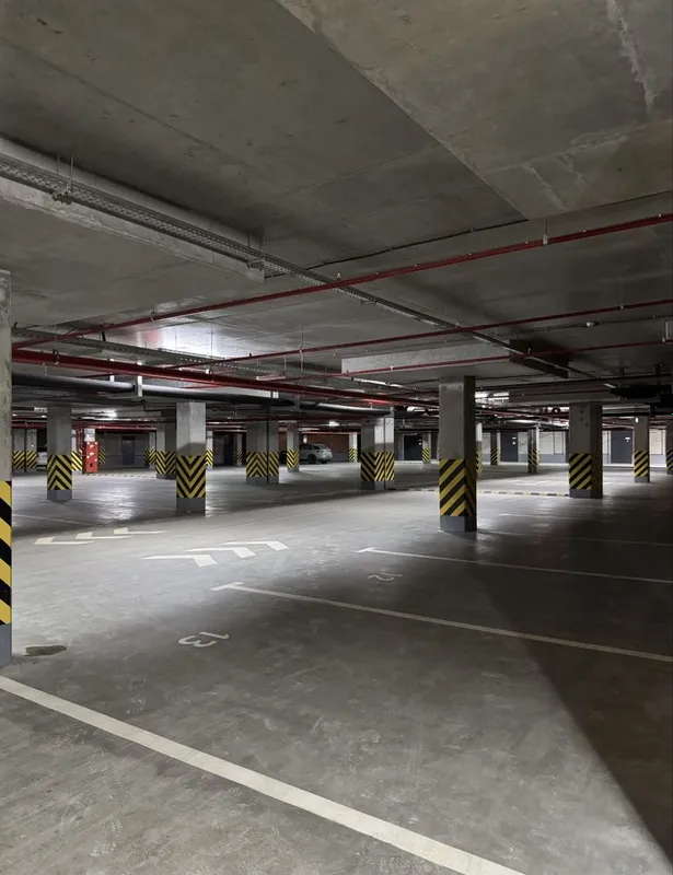 Продается парковка в NRG JOMIY 106 м2 на 4 машины — фото 1