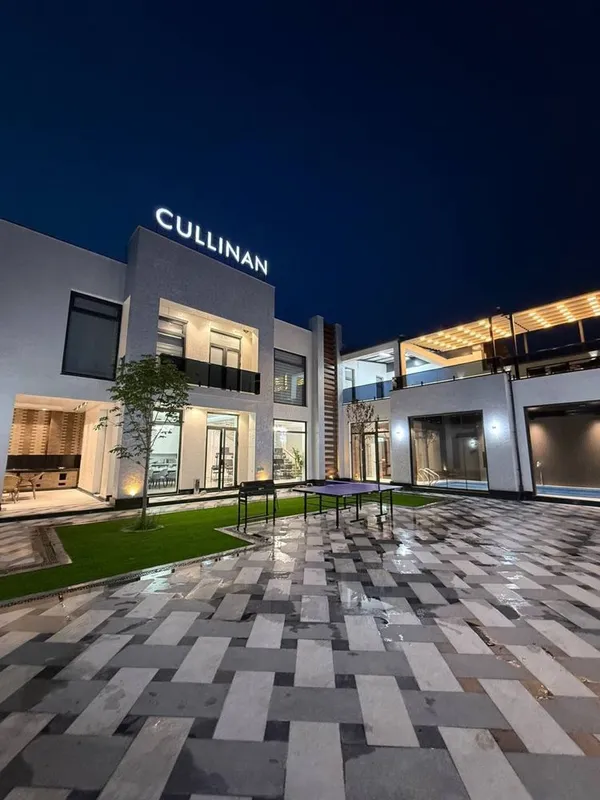 Дача Хумсан Cullinan