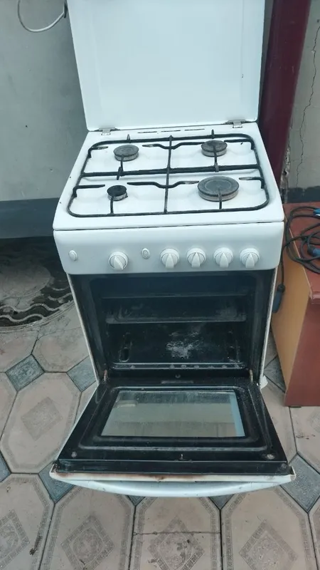 Gaz plita ishlab turibti 1