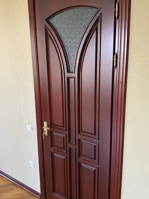 Продам двери б/у деревянные в идеальном состоянии 2 Продам двери б/у деревянные в идеальном состоянии 2