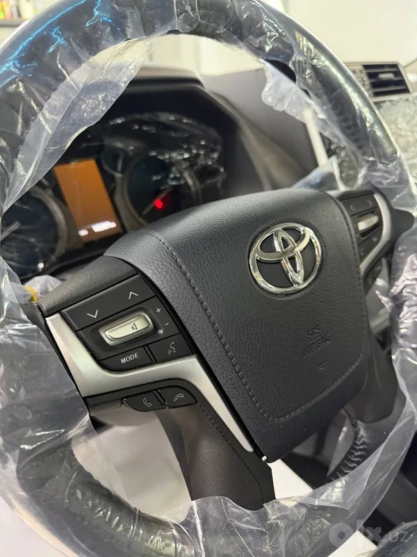 Toyota Land Cruiser 150 3 Toyota Land Cruiser 150 3