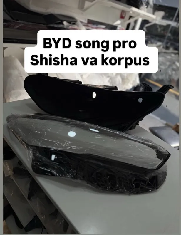 BYD shisha va korpus fara 1 BYD shisha va korpus fara 1