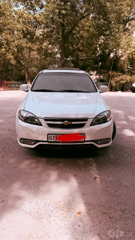 Chevrolet Gentra 3-pozitsiya 3 Chevrolet Gentra 3-pozitsiya 3