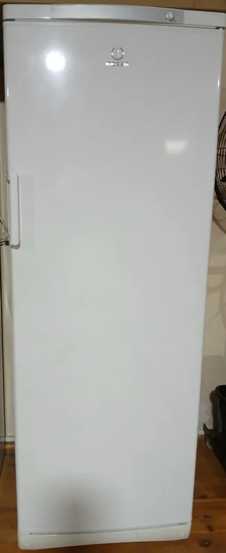Морозильник 1