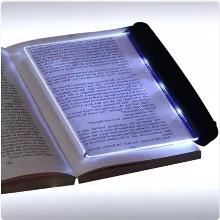 Светильник для чтения книги в темноте 1