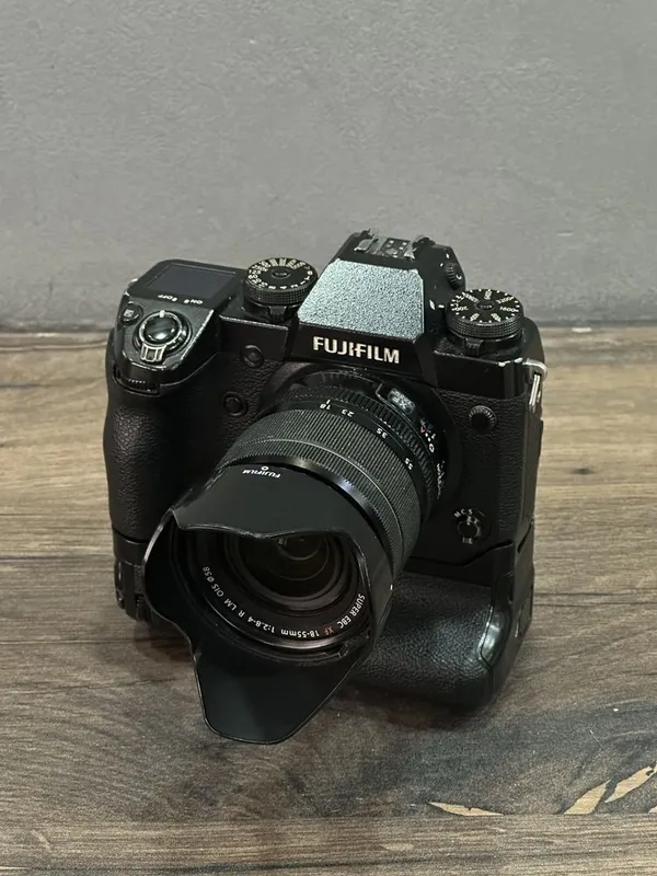 Продается Fujifilm Xh-1 Объектив 18-55 f2.8-4 — фото 1
