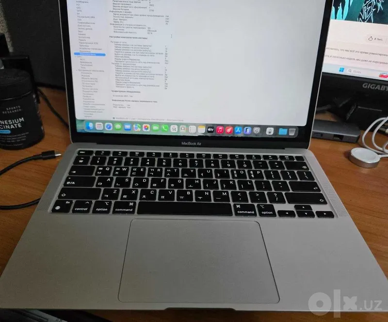 MackBook air M1 16/256 Silver 2 MackBook air M1 16/256 Silver 2