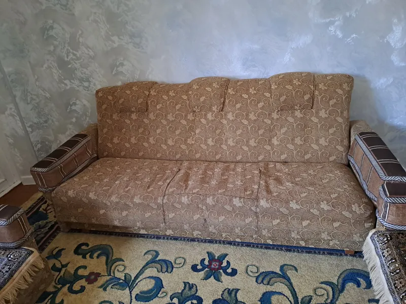 Divan (yig‘ma) va kreslolar, interyer uchun mebel 2 Divan (yig‘ma) va kreslolar, interyer uchun mebel 2