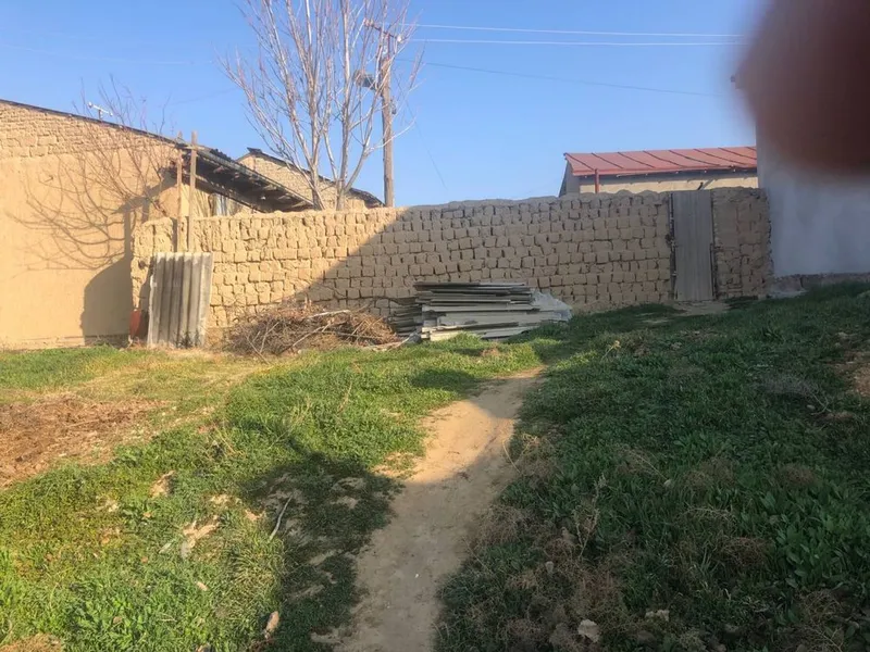 Yer sotiladi 10 sutiq suv gaz sivet bor manzil yangi obot — фото 4