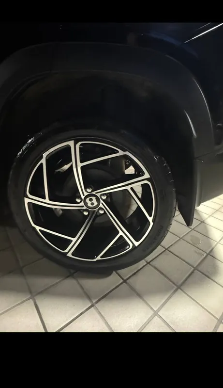 diska bentley R18 holati ideal — фото 1