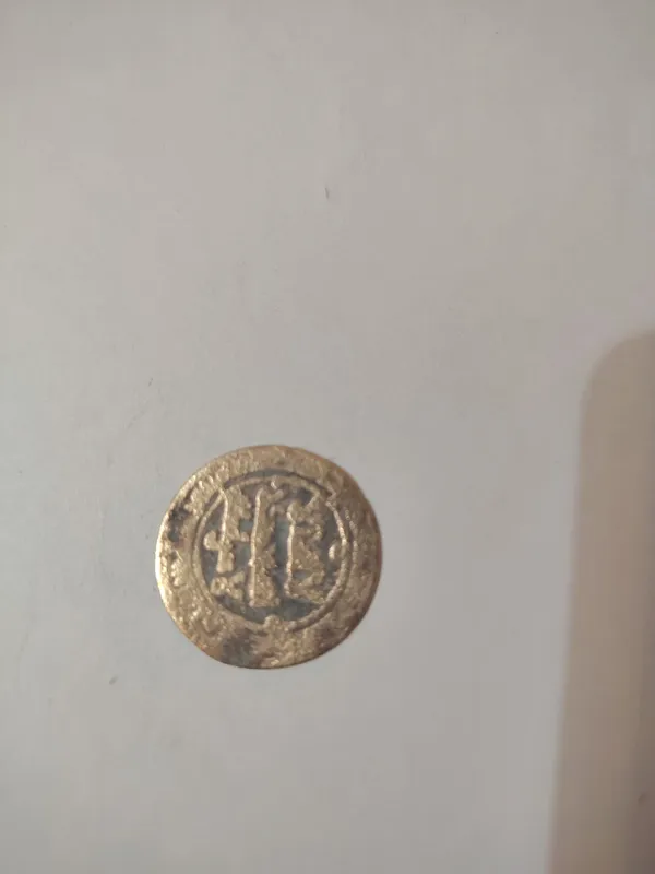 qadimiy tanga 8-9-10 asrga tegishli 2 qadimiy tanga 8-9-10 asrga tegishli 2
