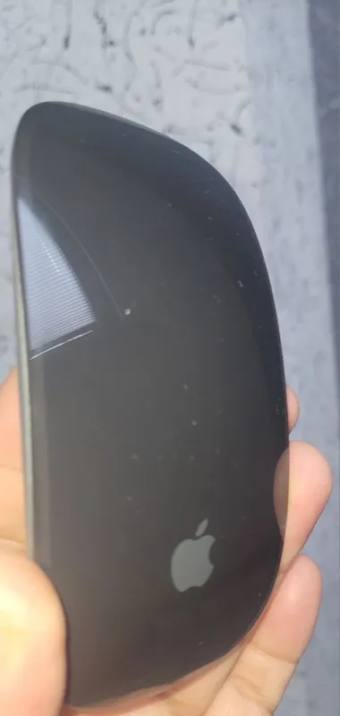 Apple Magic Mouse 3 black lighting 6