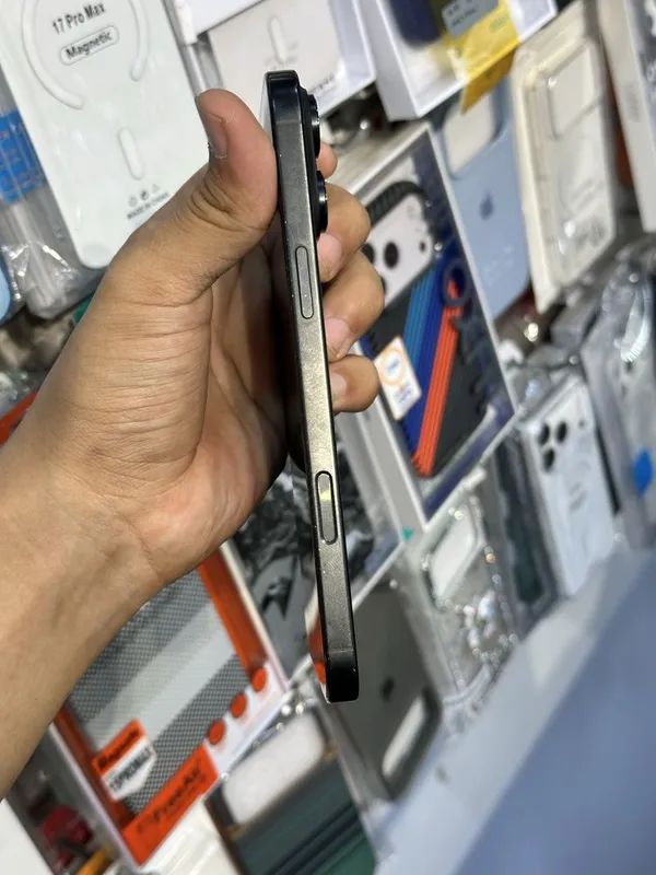 Iphone 16 pro max 256 gb 94% — фото 4