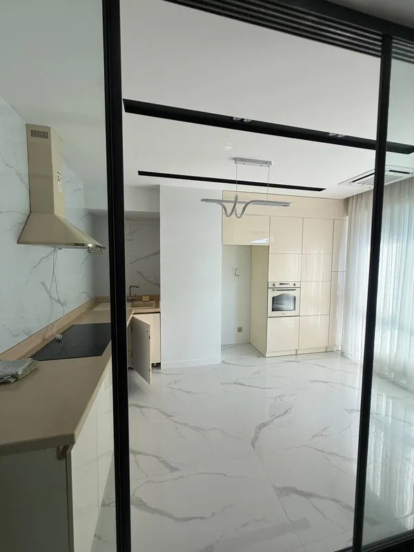 Akay City JKda yevroremontli va to‘liq jihozlangan 3 xonali kvartira sotiladi 5 Akay City JKda yevroremontli va to‘liq jihozlangan 3 xonali kvartira sotiladi 5