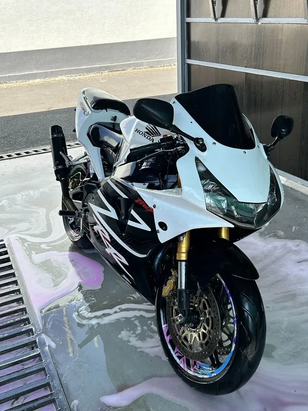 Honda cbr 954 rr 1 Honda cbr 954 rr 1