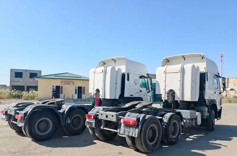 Продаётся тягач Howo A6 4 Продаётся тягач Howo A6 4