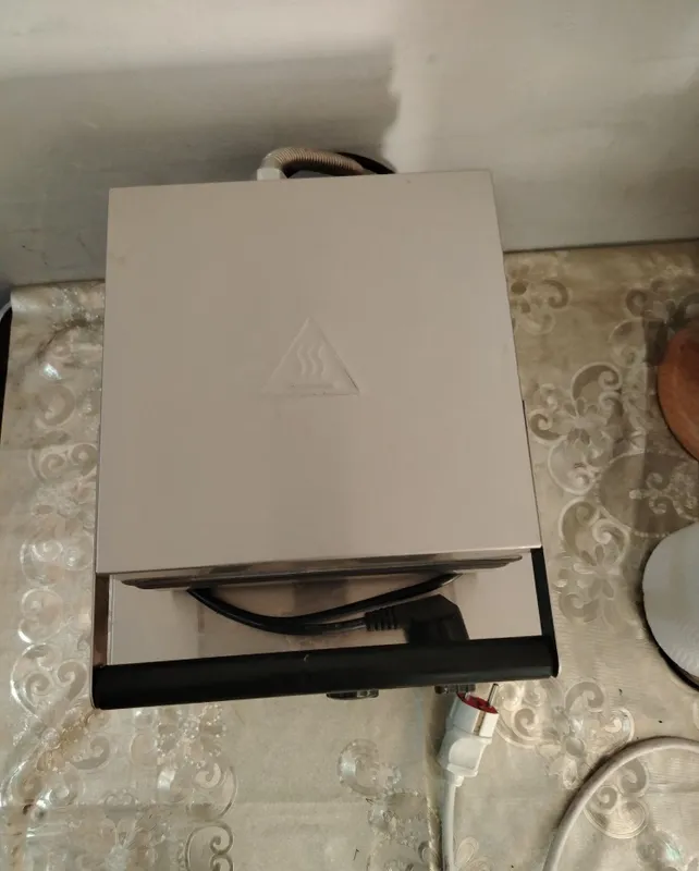 Российская вафельница очень хорошо печёт. 1 Российская вафельница очень хорошо печёт. 1