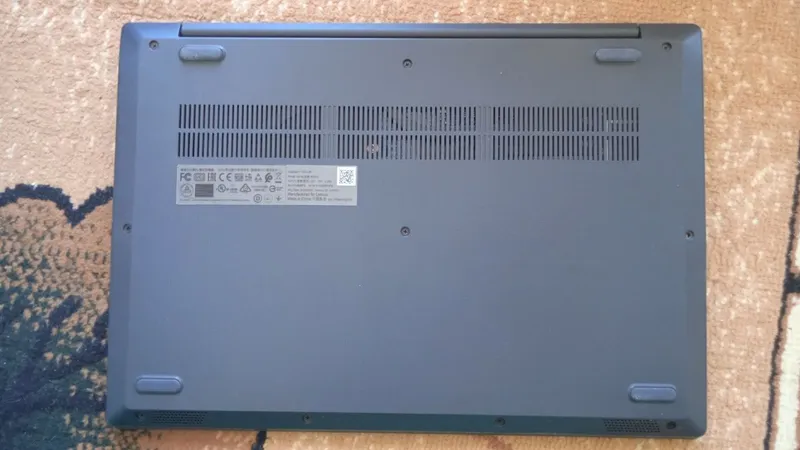 Lenovo Model 81WQ RAM 8GB STOROGE 256GB SSD 3 Lenovo Model 81WQ RAM 8GB STOROGE 256GB SSD 3