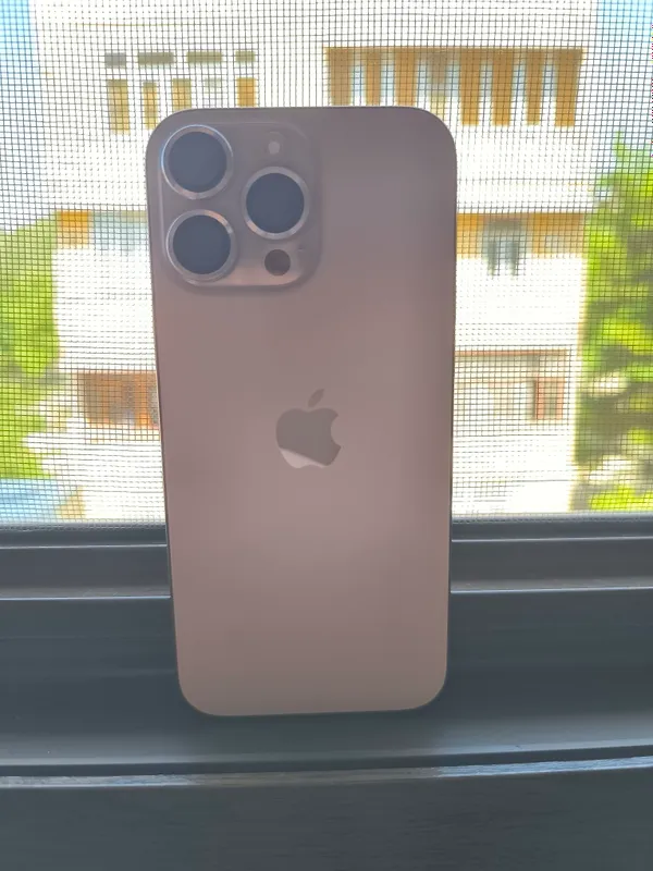 Iphone 16 pro max 256 sotiladi 1 Iphone 16 pro max 256 sotiladi 1