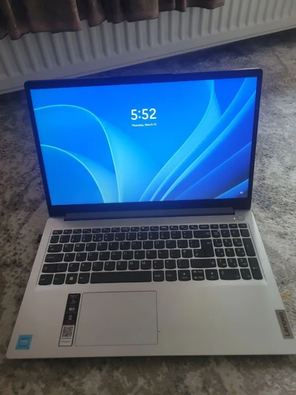 Lenovo IdeaPad 1 15IJL7
