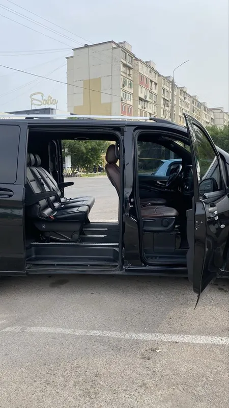 Mercedes vito. 3 Mercedes vito. 3