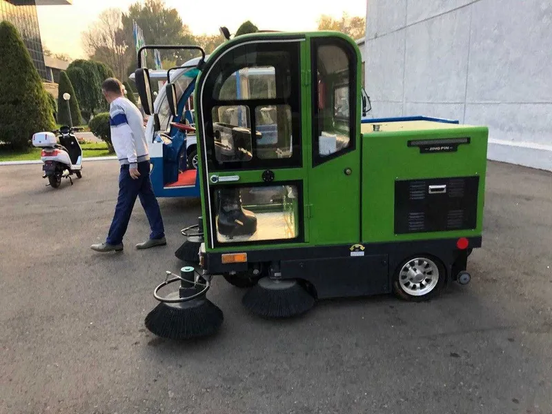 Мусоро Уборочная подметальная Электро машина — фото 4