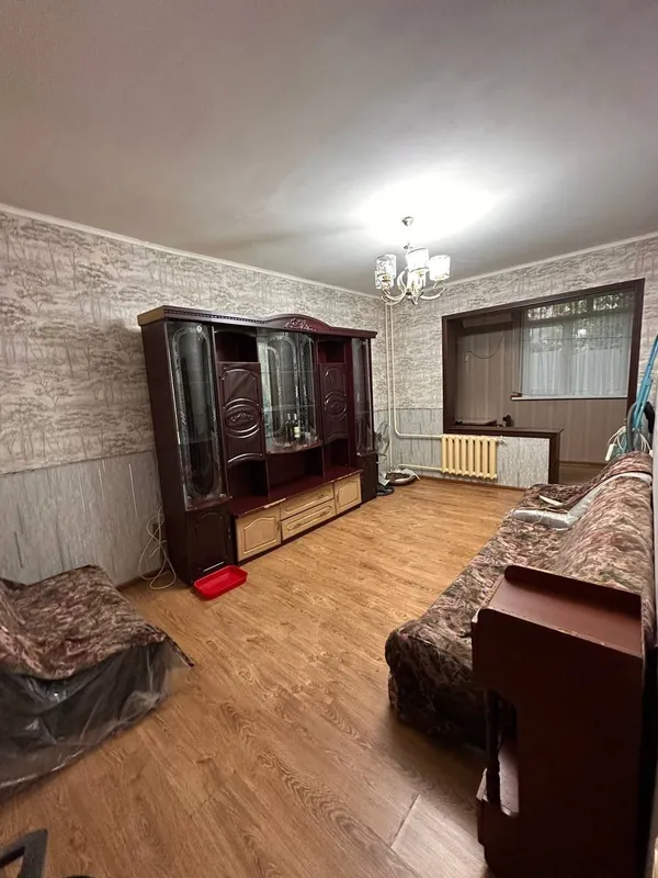 Продаётся 4-комнатная квартира (м-в ТТЗ 1)