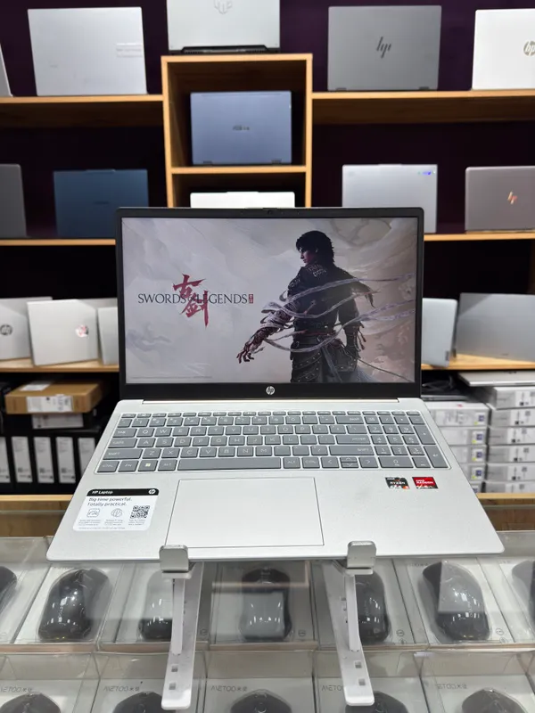 HP Laptop 15-0039wm