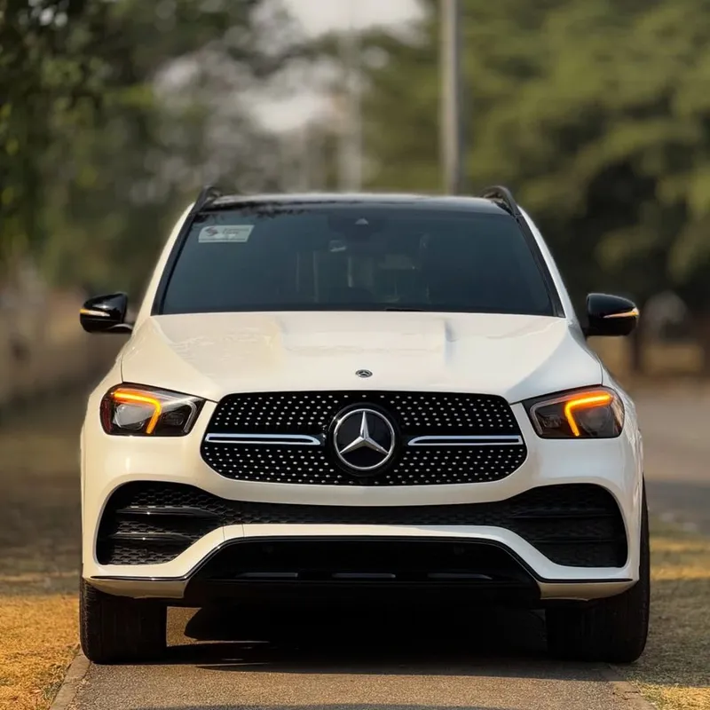 Новый Mercedes-Benz GLE 450 4MATIC — фото 1