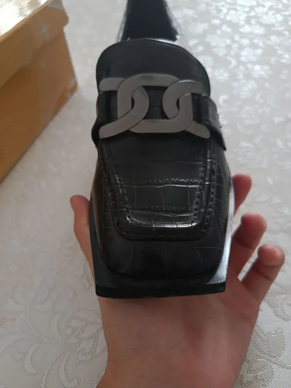 Продаётся обувь 2 Продаётся обувь 2