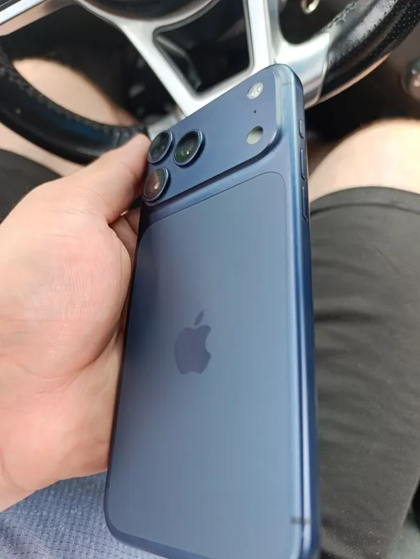 iPhone 17 Pro Max — фото 6