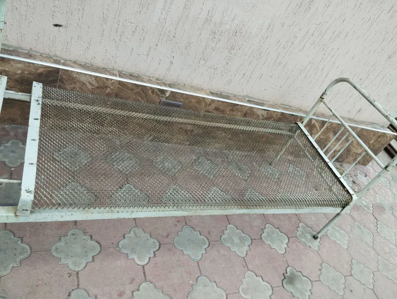 Продаётся металлическая кровать 2 Продаётся металлическая кровать 2