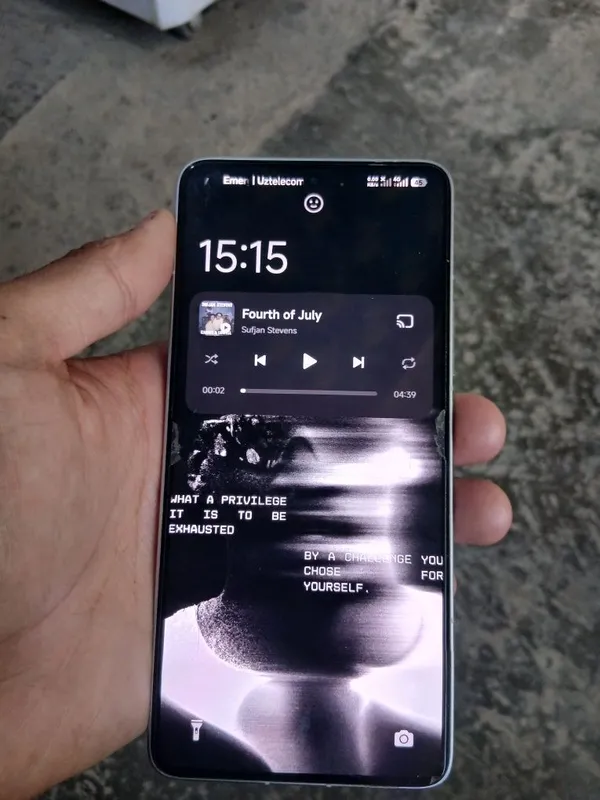Redmi k80 pro oq rang 4 Redmi k80 pro oq rang 4