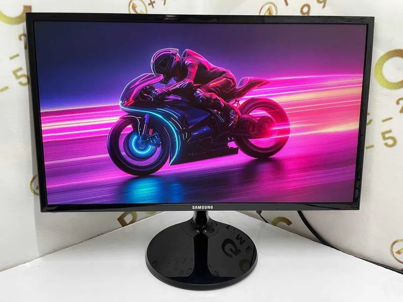 Monitor SAMSUNG 24 60hz "PLS" Arzon manitor lar bor yana profilimda 1