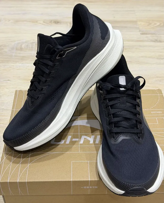 Li-Ning кроссовки 2 Li-Ning кроссовки 2