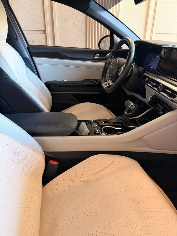 Kia K5 GT line Plus!!! 4