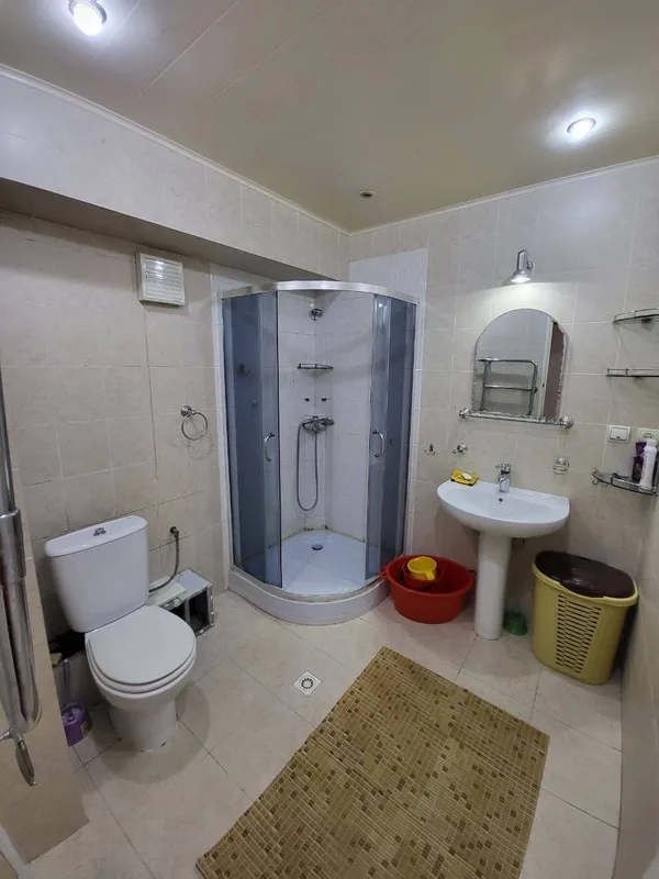 3 xonali kvartira sotiladi, 74 m², 1/4 (Yunusobod tumani) 1 3 xonali kvartira sotiladi, 74 m², 1/4 (Yunusobod tumani) 1
