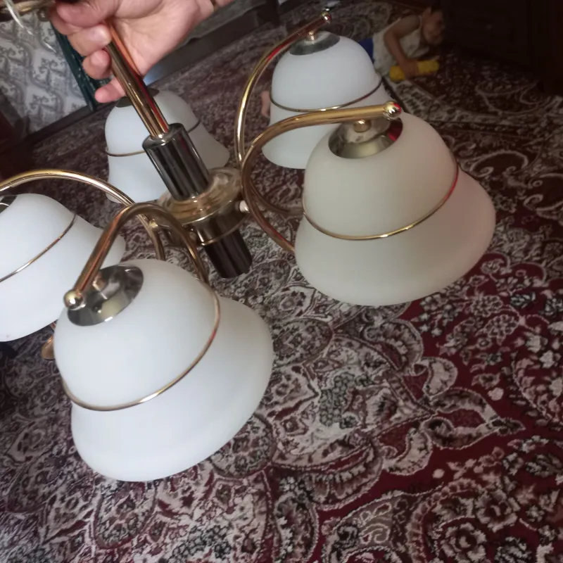 Lustre sotiladi 5ta plafonlik 4