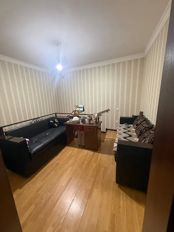 Yashnobod tumanida kottej sotiladi 2