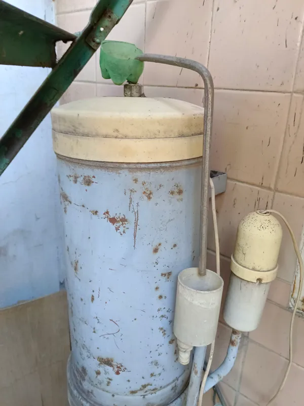 Akvadistillyator 2