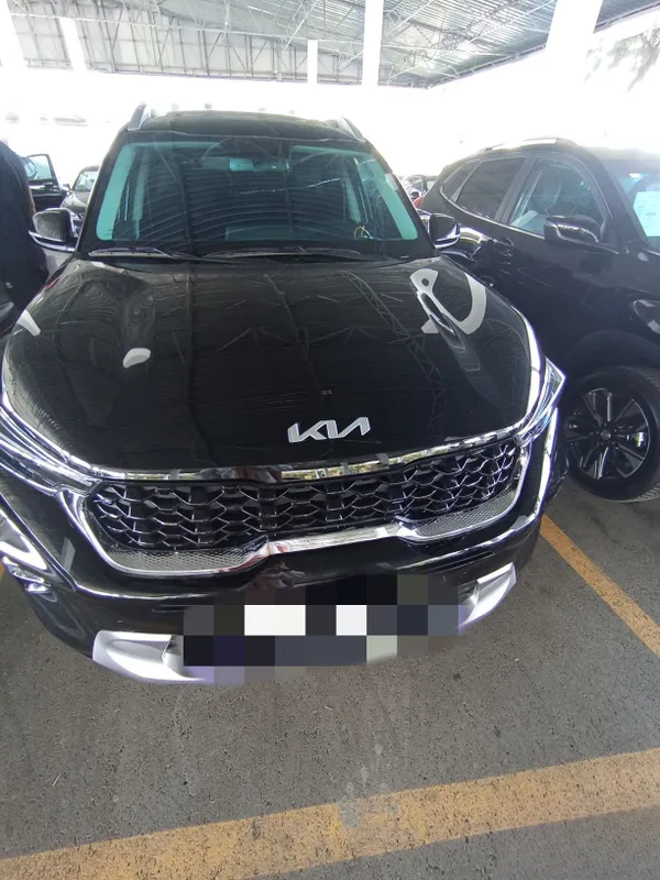 Kia Sonet, 2025 год, краска в идеальном состоянии 1 Kia Sonet, 2025 год, краска в идеальном состоянии 1